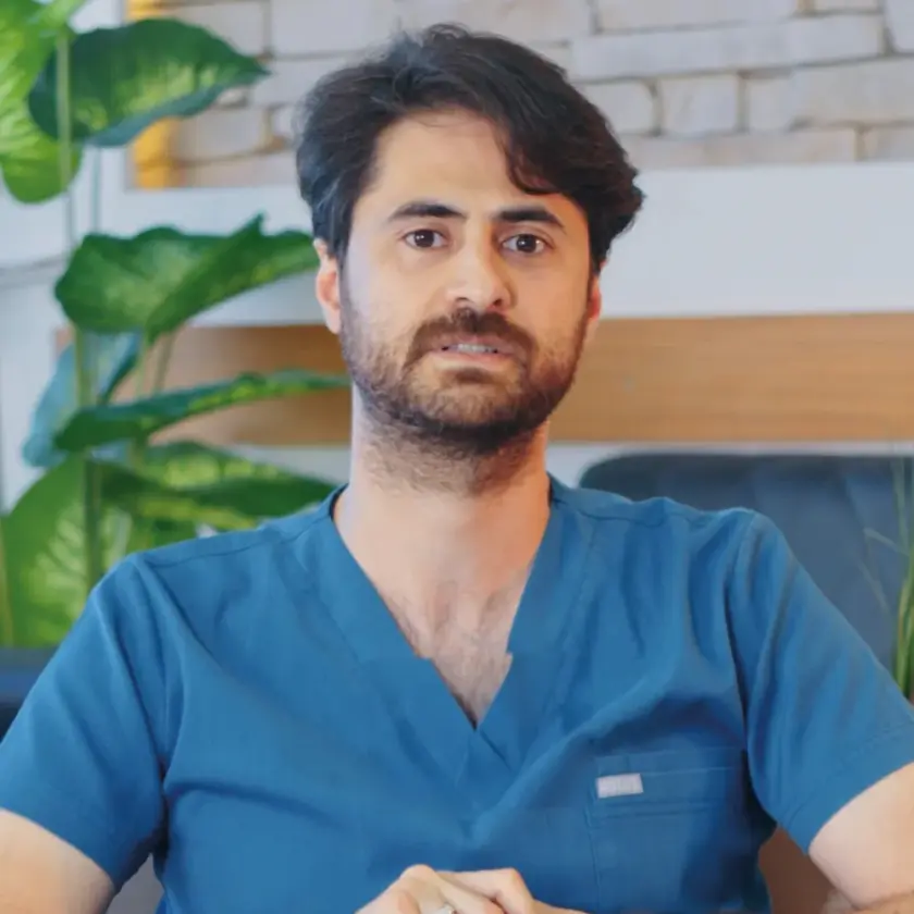 Dt. Ahmet Murat Artuç